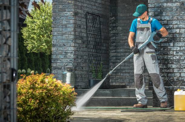 Best Parking Lot and Garage Cleaning  in Brooktrails, CA