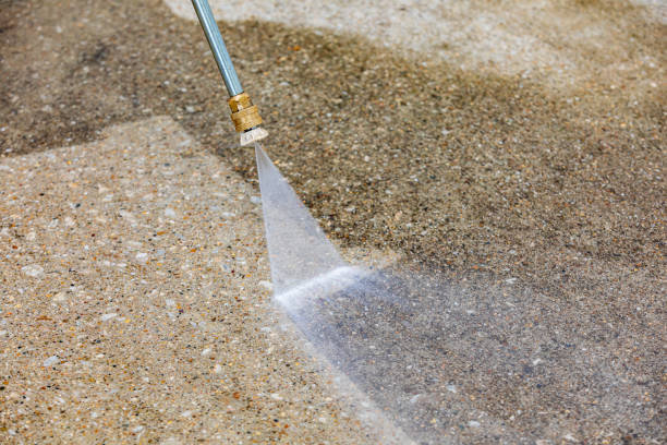 Best Sign and Awning Cleaning  in Brooktrails, CA